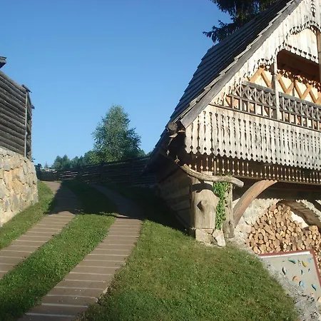 Regina Chalet Rakitna